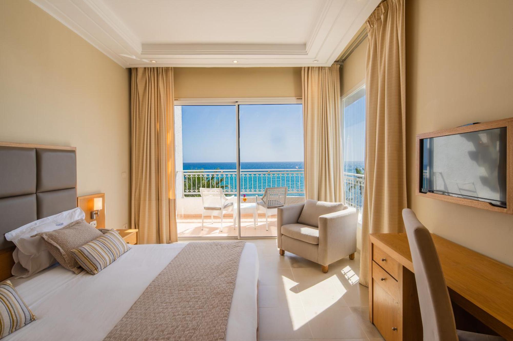 Bel Azur Thalasso & Hotel 4*
